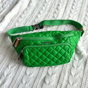 💚MZ Wallace Metro Sling in Grass